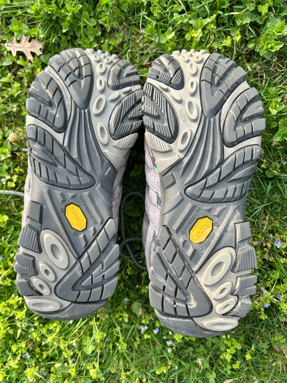 MERRELL Moab 2 Waterproof Hiking Shoes -Drizzle/Mint Color - Woman’s Size 10.5 - Picture 3 of 7